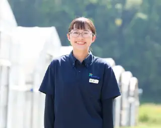 集荷場勤務・営農指導担当 横山美帆さん